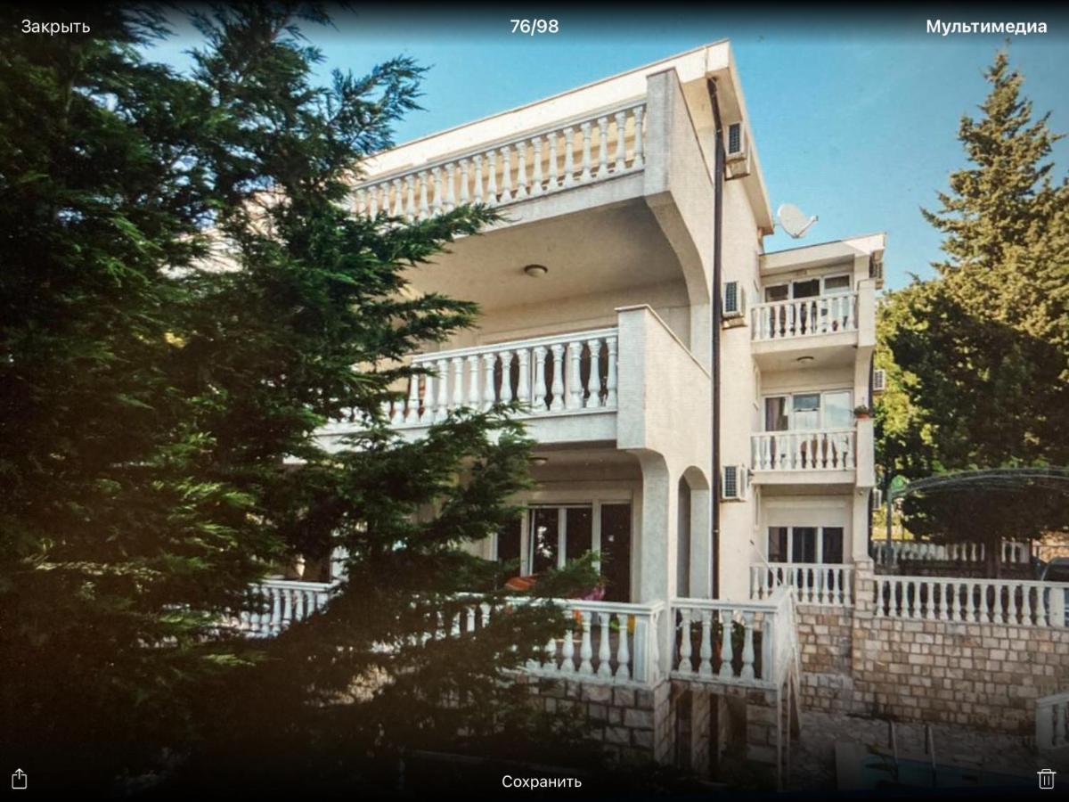 Imperia Apartment บาร์ ภายนอก รูปภาพ