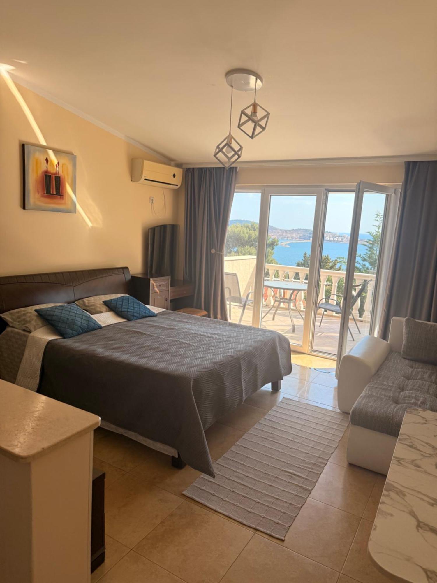 Imperia Apartment บาร์ ภายนอก รูปภาพ
