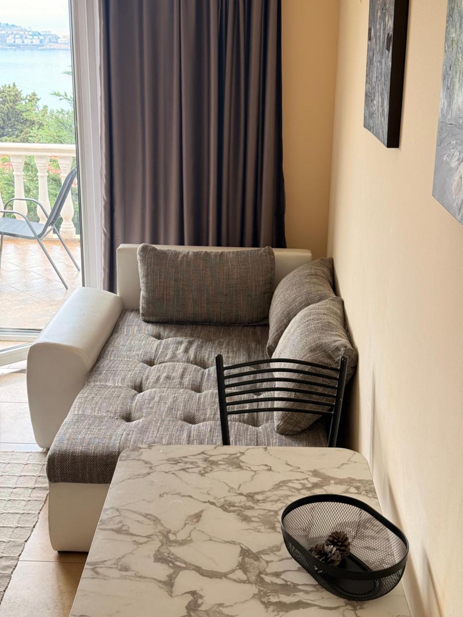 Imperia Apartment บาร์ ภายนอก รูปภาพ