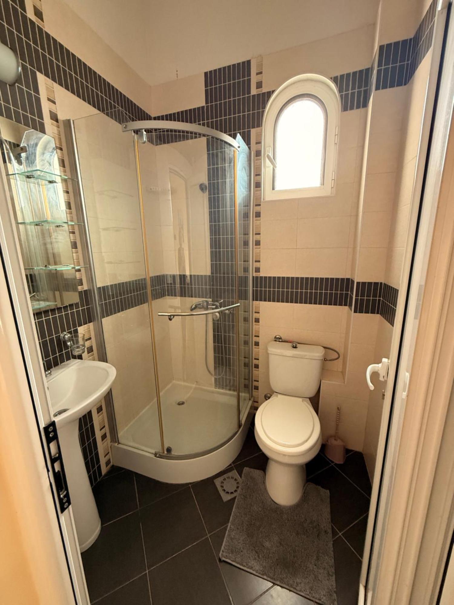 Imperia Apartment บาร์ ภายนอก รูปภาพ